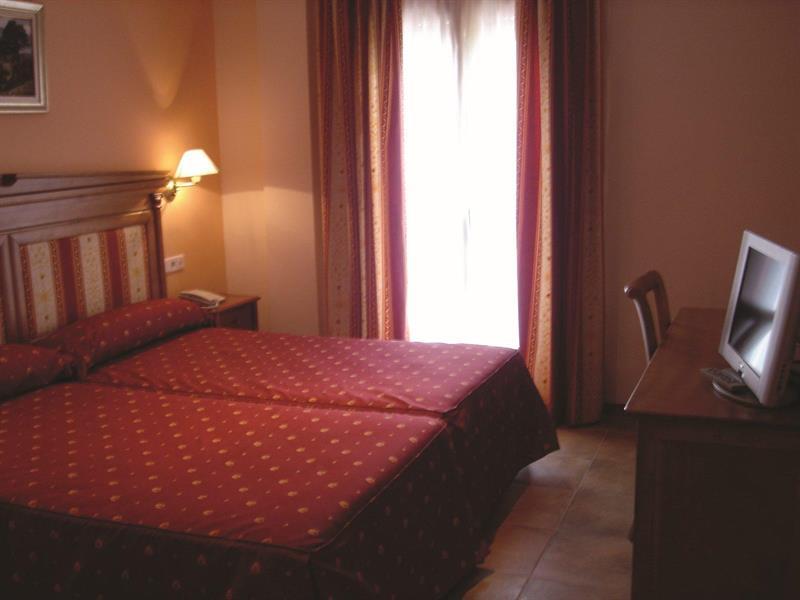 ארויו פריו Hotel Balneario Parque De Cazorla מראה חיצוני תמונה
